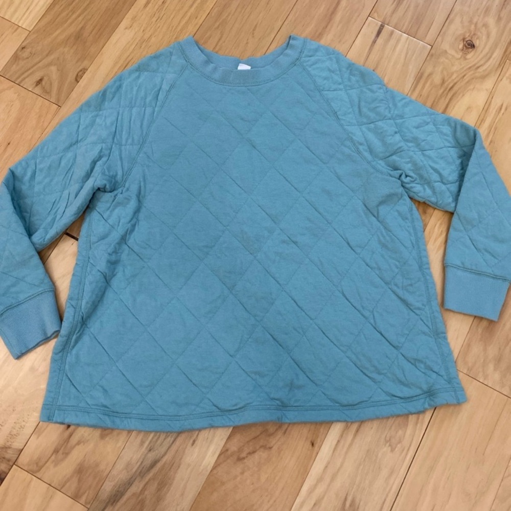 Fly-Away Quilted Nursing Sweatshirt